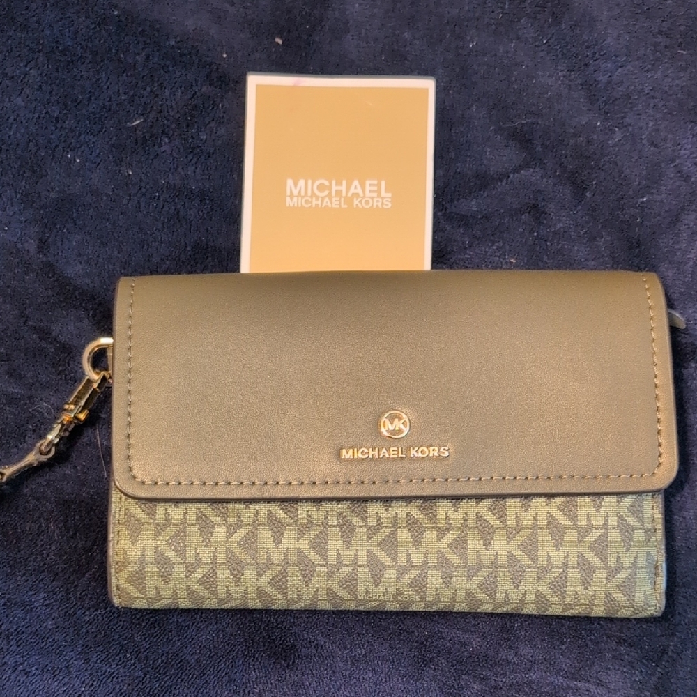 Michael Kors Olive and Gold Wallet